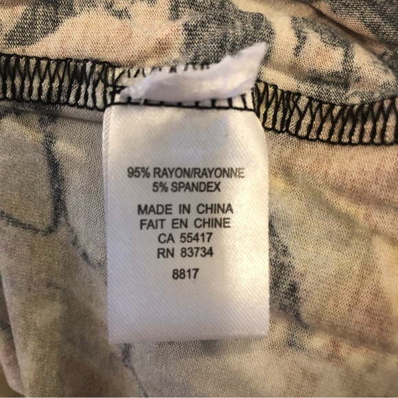 Linea Domani Cowl Neck Top NWOT - Picture 9 of 10